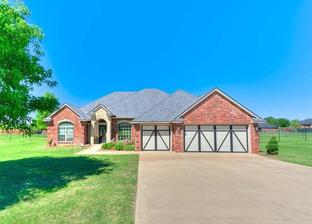 Property at 14343 Old Barn Rd, Edmond, OK 73025, 4 beds, 3 baths