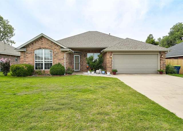Property at 720 E Linden Ln, Mustang, OK 73064, 4 beds, 2 baths