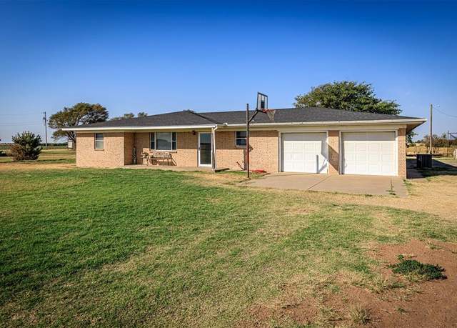 Property at 15861 S County Road 202 Rd, Altus, OK 73521, 3 beds, 2 baths