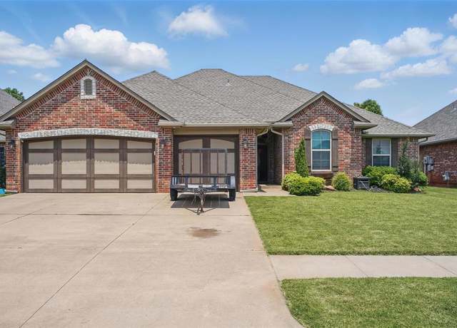 Property at 2513 SE 13th St, Moore, OK 73160, 4 beds, 2.5 baths