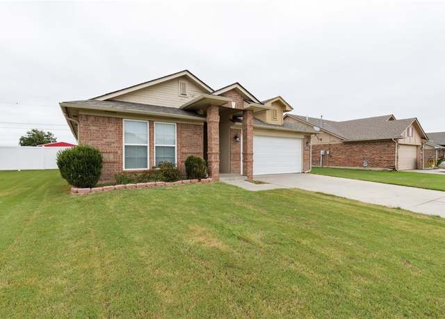 Property at 1213 SE 16th Ter, Newcastle, OK 73065, 3 beds, 2 baths