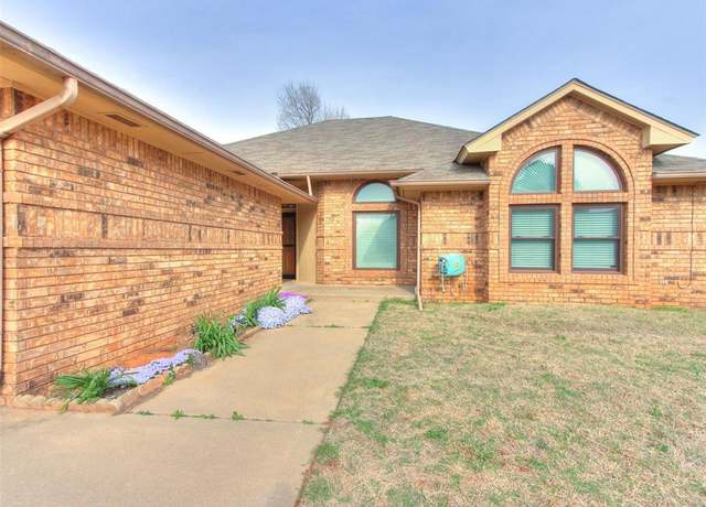 Property at 320 N Jasper Way, Mustang, OK 73064, 3 beds, 2.5 baths