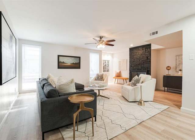 Property at 600 NW 4th St Unit 211N, Oklahoma City, OK 73102, 2 beds, 2.5 baths