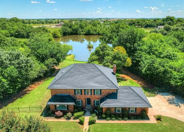 Property at 2620 NW 31st Pl, Newcastle, OK 73065, 4 beds, 2.5 baths