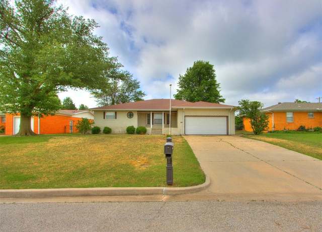Property at 1505 W Blake St, El Reno, OK 73036, 3 beds, 2 baths
