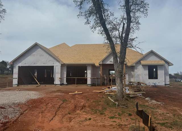 Property at 2416 Black Jack Way, Blanchard, OK 73010, 4 beds, 2.5 baths