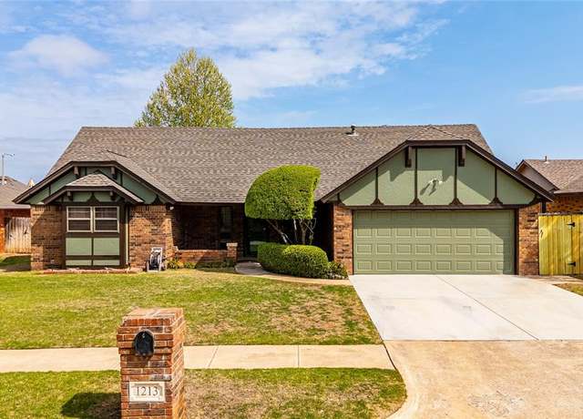 Property at 1213 NW 9th St, Moore, OK 73170, 3 beds, 2 baths