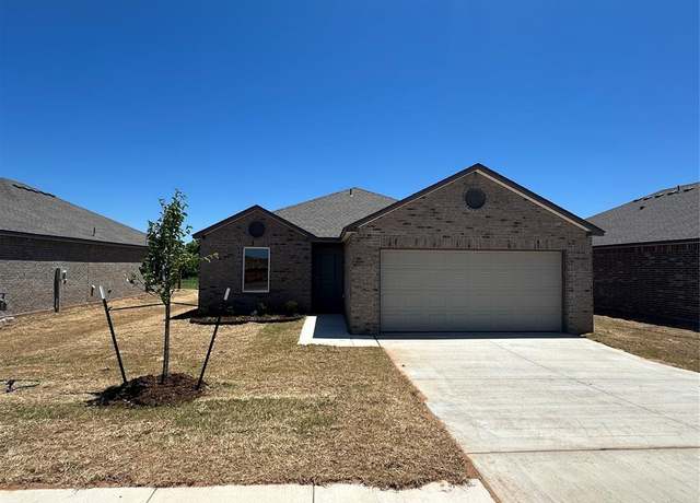 Property at 4108 Olivia St, Mustang, OK 73064, 3 beds, 2 baths