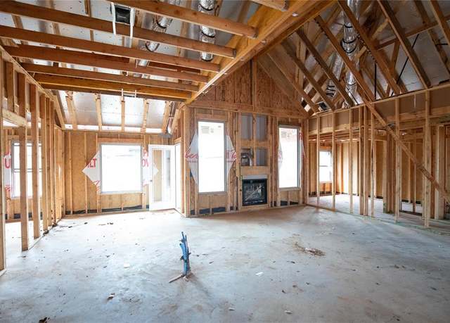 Property at 16009 Coneflower Dr, Edmond, OK 73013, 4 beds, 3 baths