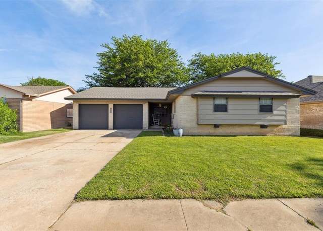 Property at 925 SW 94th St, Oklahoma City, OK 73139, 3 beds, 2 baths