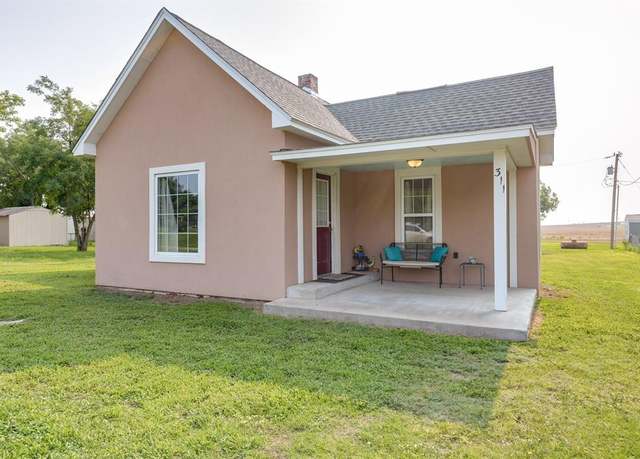 Property at 311 N Stanley St, Hinton, OK 73047, 2 beds, 0.5 baths