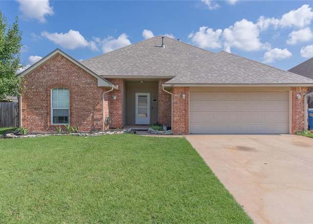 Property at 341 E Plantation Ter, Mustang, OK 73064, 3 beds, 2 baths