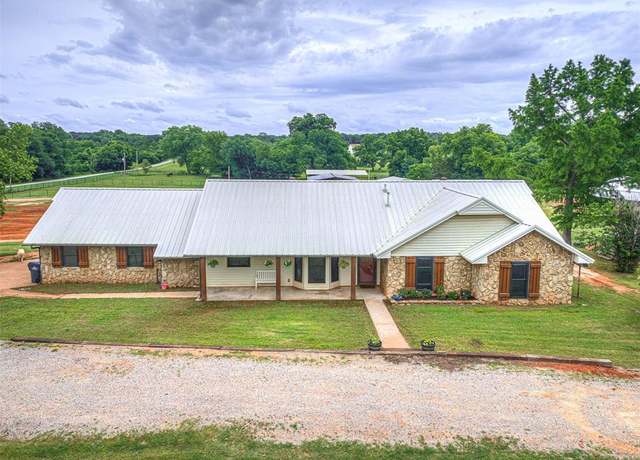 Property at 8001 84th St, Noble, OK 73068, 4 beds, 3 baths