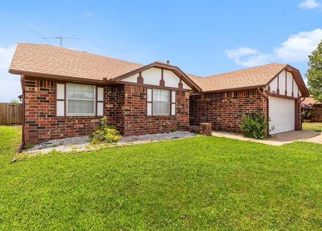 Property at 1504 SW 93rd St, Oklahoma City, OK 73159, 3 beds, 3 baths