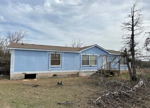 Property at 3131 Big Gully Ln, Guthrie, OK 73044, 3 beds, 2 baths