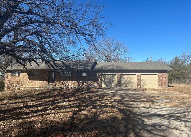Property at 41476 Highway 59, Asher, OK 74826, 5 beds, 2.5 baths