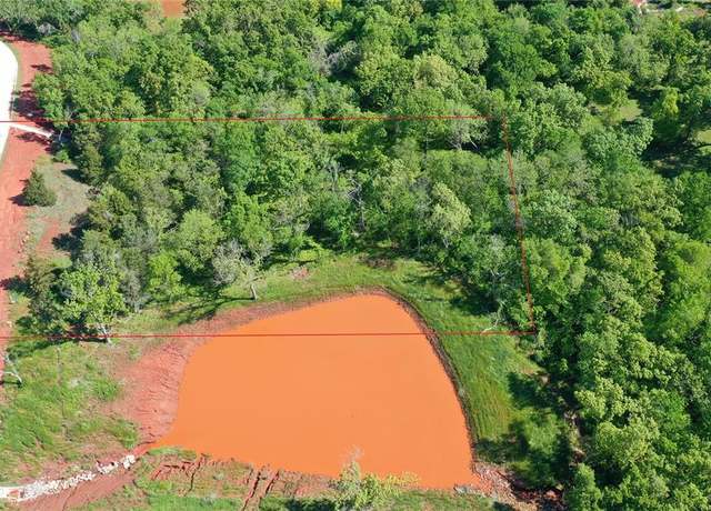 Property at 8350 Wilshire Park East Dr, Oklahoma City, OK 73111