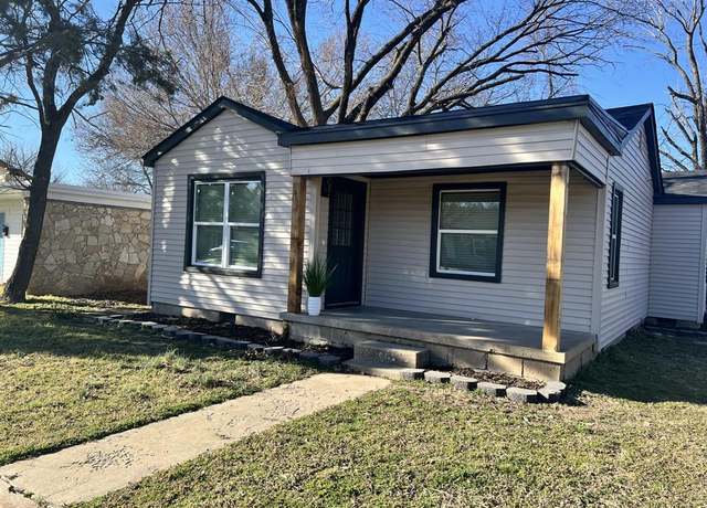 Property at 701 Iowa St, Norman, OK 73069, 3 beds, 2 baths