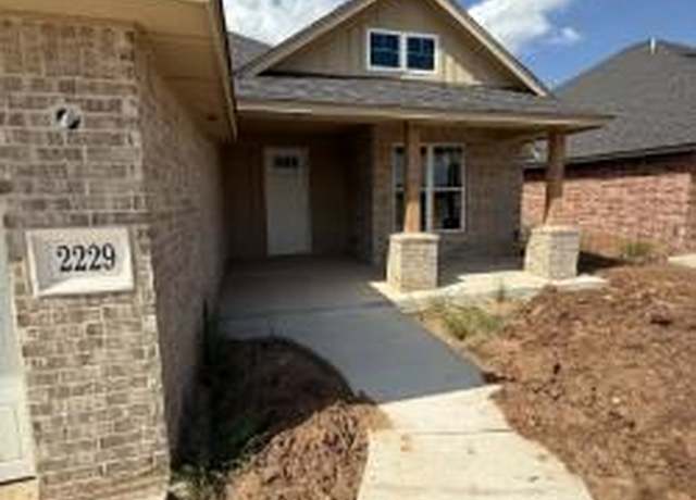 Property at 2229 SW 160th St, Oklahoma City, OK 73170, 4 beds, 4 baths