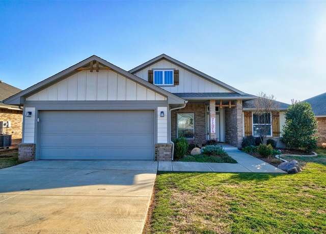 Property at 3912 Abingdon Dr, Norman, OK 73026, 3 beds, 2 baths