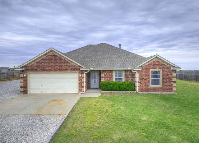 Property at 2169 County Road 1226, Tuttle, OK 73089, 3 beds, 2 baths