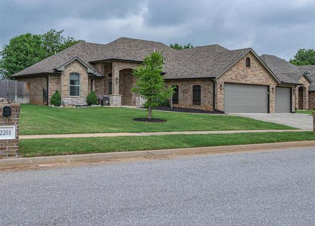 Property at 2145 Sycamore Creek Ave, Yukon, OK 73099, 3 beds, 2 baths