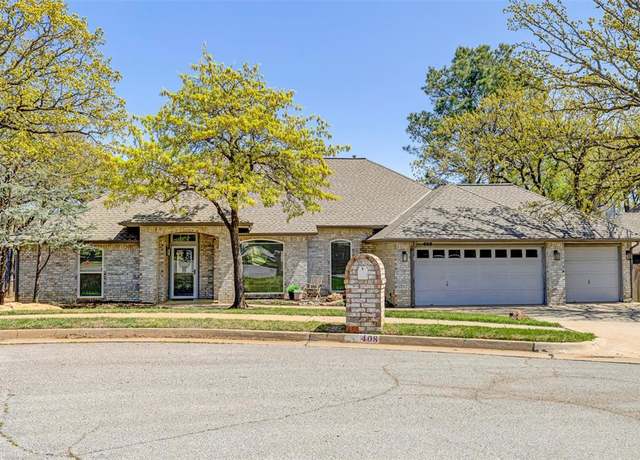 Property at 408 Saint James Dr, Edmond, OK 73034, 4 beds, 3 baths