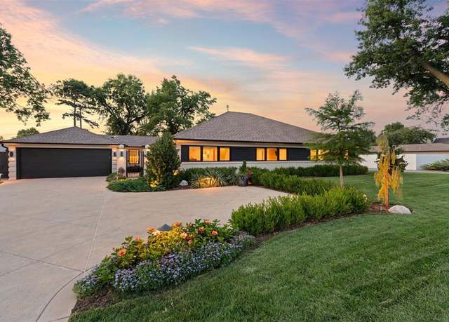 Property at 1317 Westchester Dr, Oklahoma City, OK 73120, 3 beds, 2.5 baths