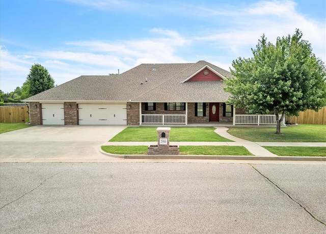 Property at 2900 Coventry Manor Dr, Oklahoma City, OK 73128, 3 beds, 2.5 baths