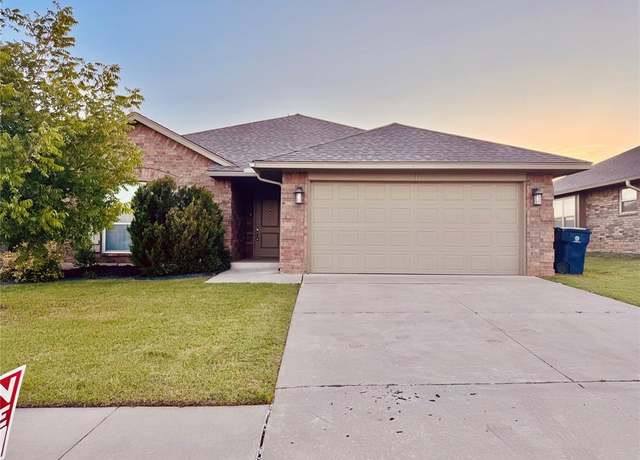 Property at 1109 Chestnut Creek Dr, Yukon, OK 73099, 3 beds, 2 baths