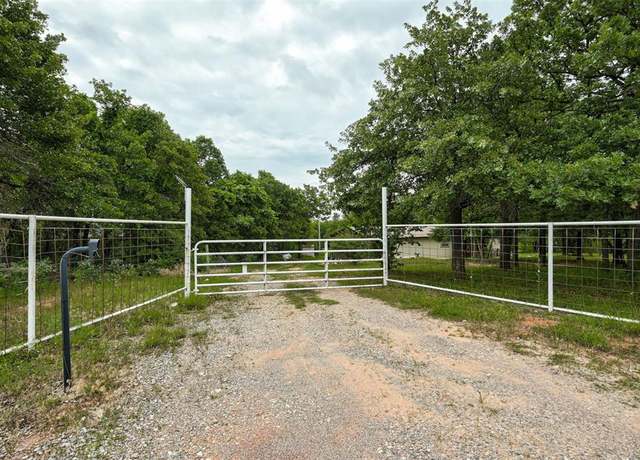 Property at 15900 D St, Oklahoma City, OK 73165, 3 beds, 2 baths