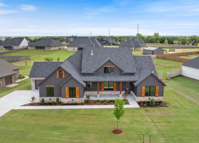 Property at 160 Primrose Point Ave, Piedmont, OK 73159, 4 beds, 2.5 baths