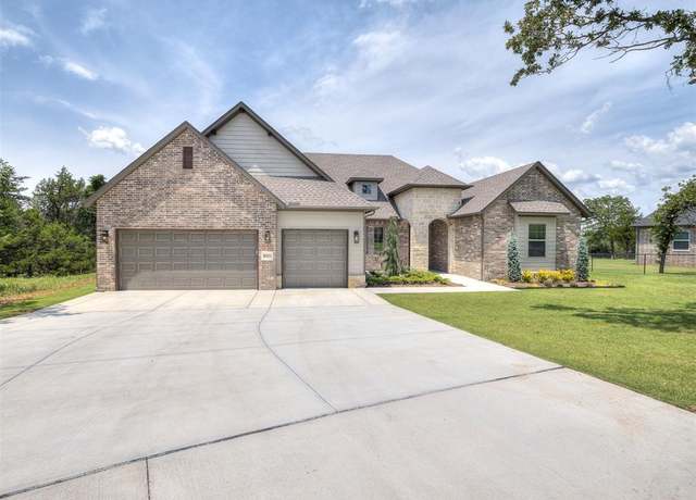 Property at 8223 Waxwing Way, Guthrie, OK 73044, 4 beds, 3 baths