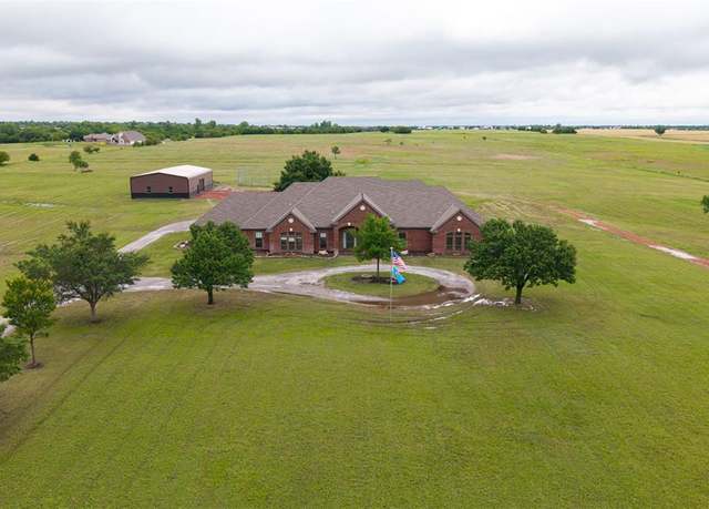 Property at 5321 NE Edmond Rd, Piedmont, OK 73078, 4 beds, 3.5 baths