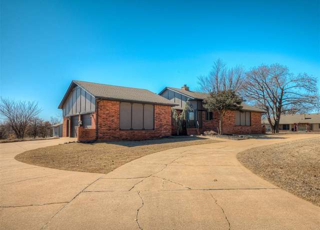 Property at 1221 Mockingbird Ln, Guthrie, OK 73044, 3 beds, 2 baths