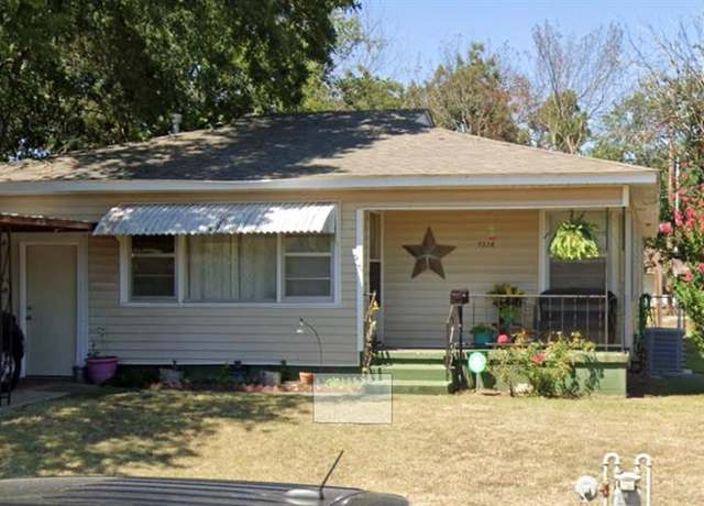 Property at 1314 E 11th St, Shawnee, OK 74801, 3 beds, 2 baths