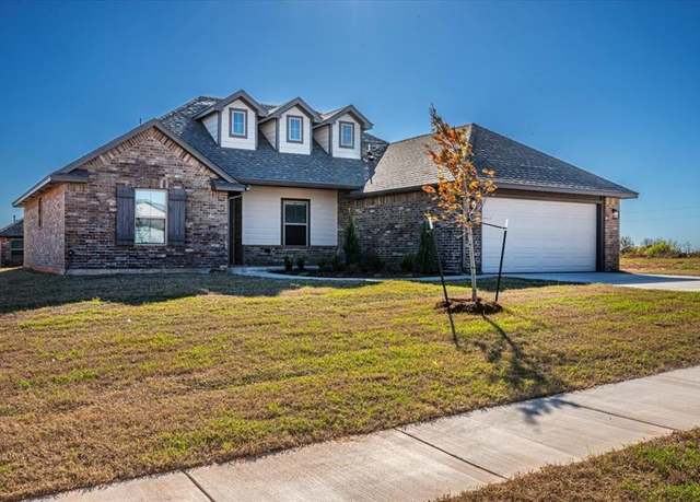 Property at 2024 W Flintlock Way, Mustang, OK 73064, 4 beds, 2 baths