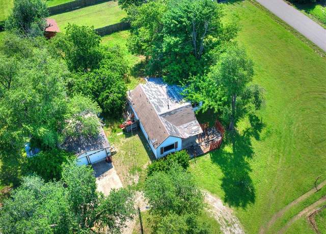 Property at 816 S Sooner Rd, Midwest City, OK 73110, 2 beds, 1 bath