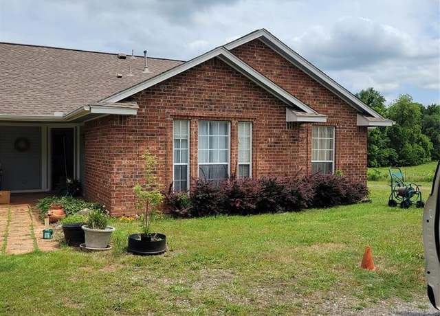 Property at 8101 SE 96th St, Noble, OK 73068, 2 beds, 2 baths