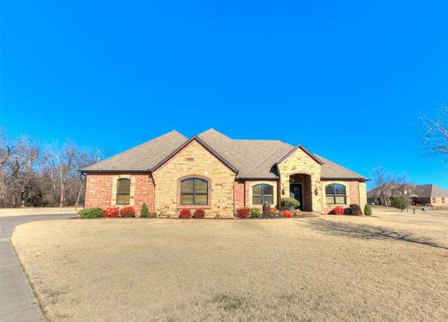 Property at 8741 SW 111th Ct, Oklahoma City, OK 73173, 3 beds, 2.5 baths