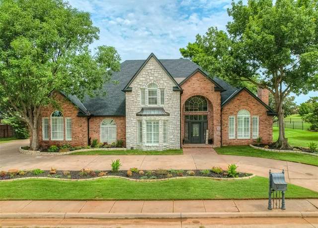 Property at 1601 Irvine Dr, Edmond, OK 73025, 4 beds, 3.5 baths