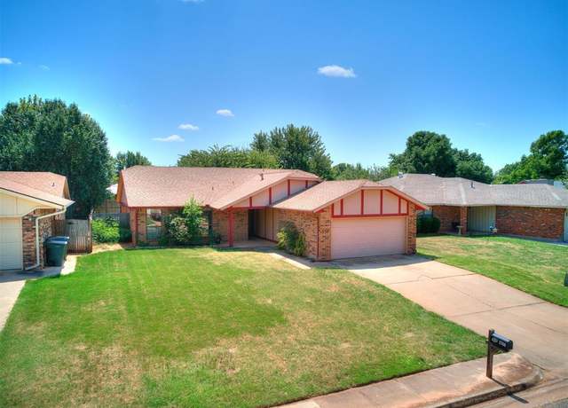 Property at 2708 Greenfield Dr, Edmond, OK 73012, 3 beds, 2 baths