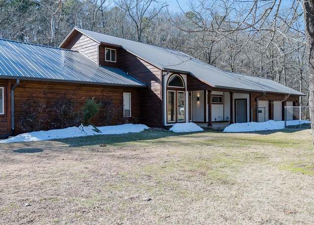 Property at 53 East Fork Rd, Broken Bow, OK 74728, 3 beds, 2.5 baths
