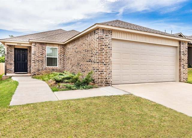 Property at 9920 Black Bear Trl, Yukon, OK 73099, 3 beds, 2 baths