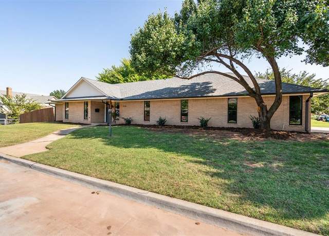 Property at 2728 Camelot Dr, Oklahoma City, OK 73120, 3 beds, 2.5 baths