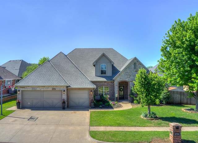 Property at 5704 NW 162nd St, Edmond, OK 73013, 4 beds, 3 baths