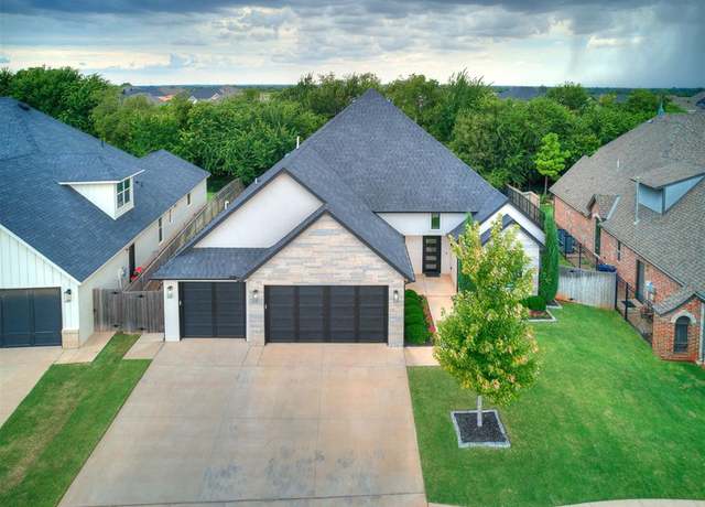 Property at 14713 Rochefort Ln, Yukon, OK 73099, 4 beds, 3.5 baths