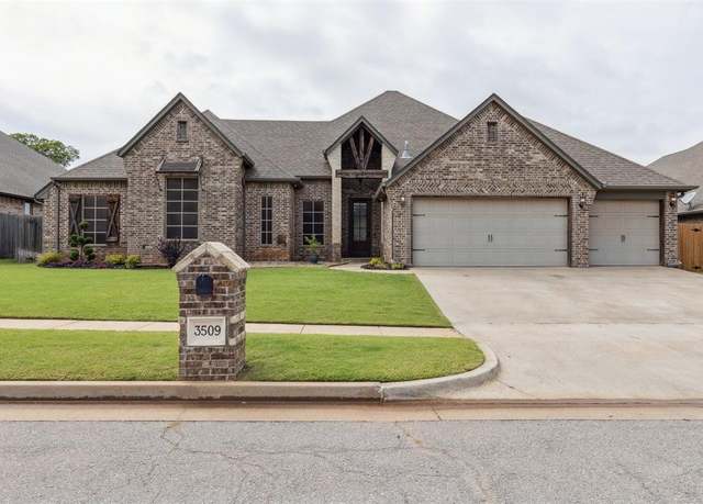 Property at 3509 Wayfield Ave, Oklahoma City, OK 73179, 5 beds, 3 baths