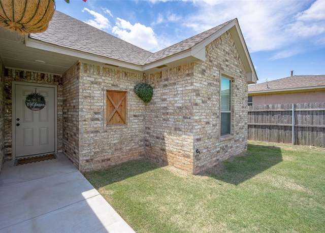 Property at 815 N Monroe, Blanchard, OK 73010, 3 beds, 2 baths