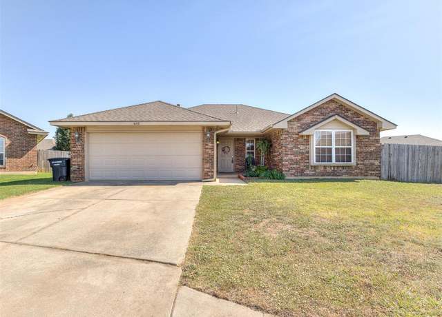 Property at 602 SW 38th Pl, Moore, OK 73160, 3 beds, 2 baths
